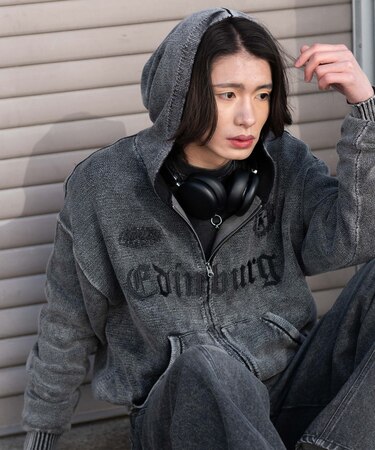 ブリーチニットグラフィックZIPパーカー