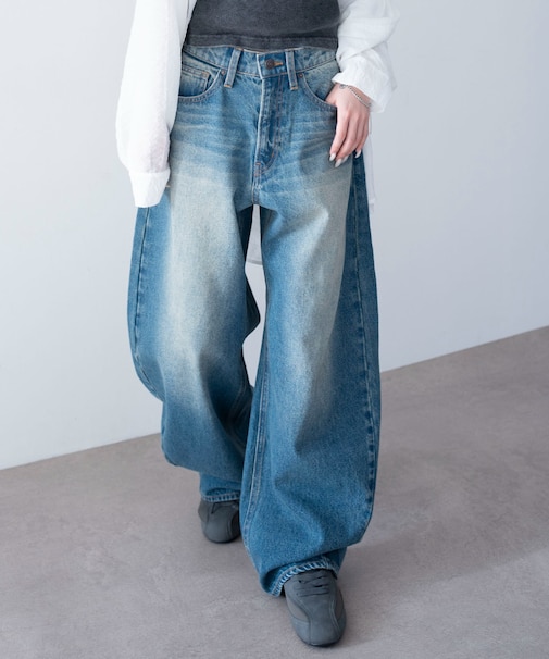 ワイドカーブデニムパンツ
