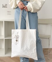 チャーム付きA4トートバッグ
