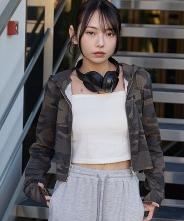 リブジップパーカー