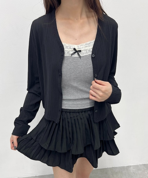 シンプルショートカーデ