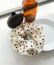 Lドットダブルフリルシュシュ