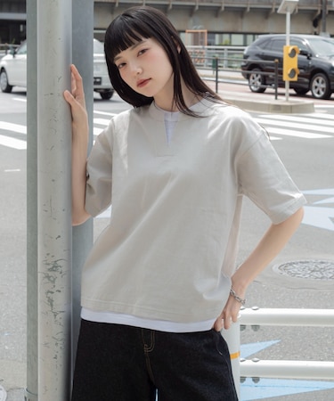 フェイクレイヤードキーネックT（SS）