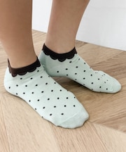 フリルドット柄ショートソックス