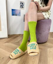 チェックロゴルームシューズ
