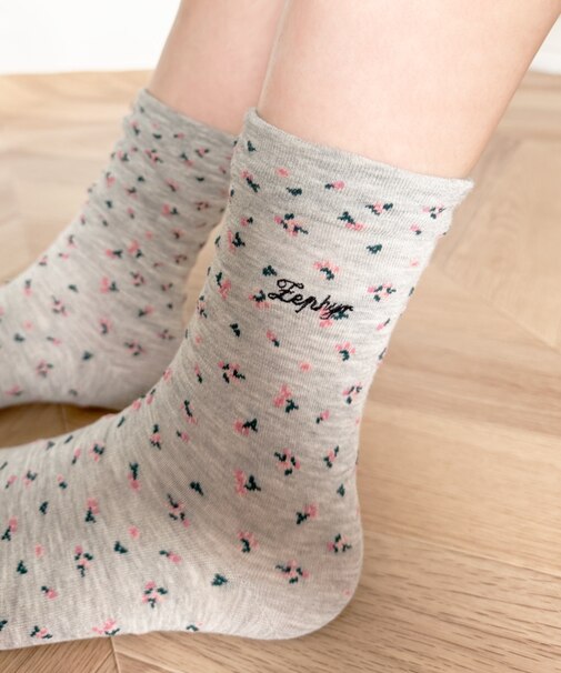 刺繍ワンポイントフラワーソックス