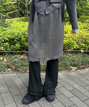 ギャザーフリルリブパンツ