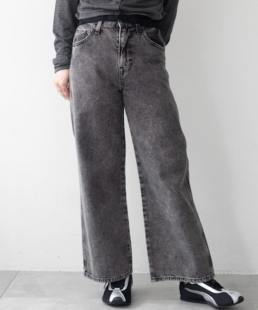 ストレートデニムパンツ(丈短め)