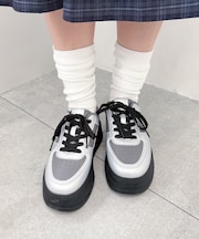 厚底ベーシックスニーカー