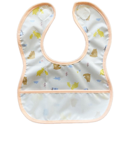 丈が短めの 離乳食エプロン アニマル ピンク