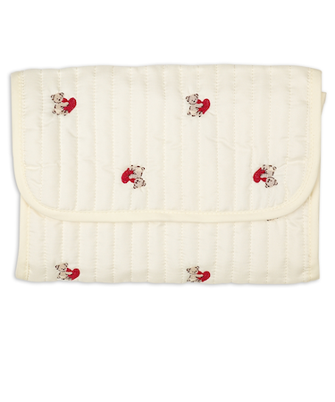 マルチケース　くま アイボリー