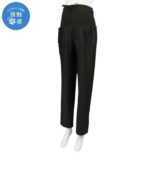 セルフチョキチョキひんやりプリーツパンツ　ブラック
