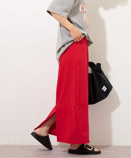 ストレッチポンチIラインスカート