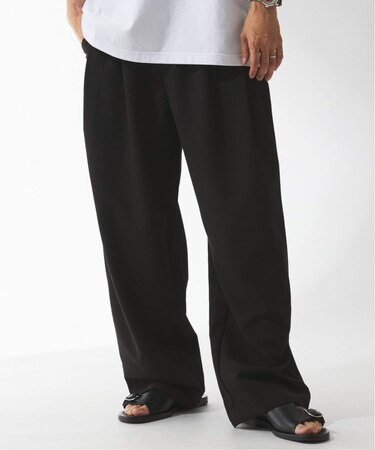 ヒールカット ライトルーズスラックス