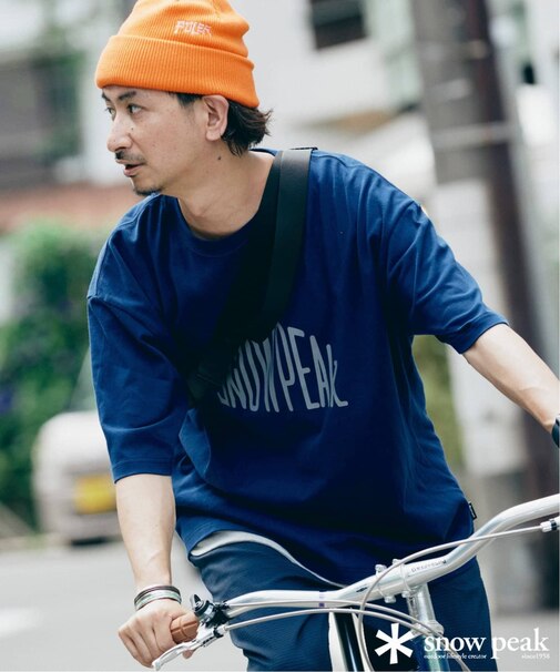 SNOWPEAK / スノーピーク 別注 ”トラペゾイド” ロゴTシャツ