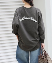 ［25AW新作］バック刺繍ロゴロンT