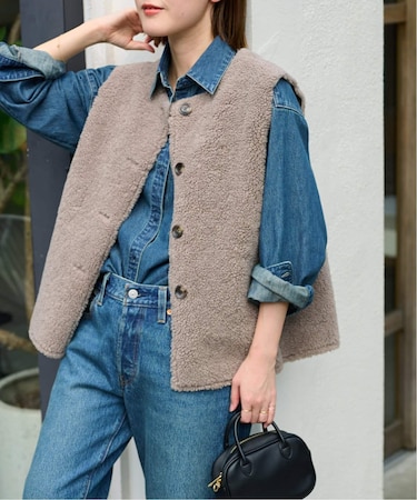 ［25AW新作］リバーシブルフェイクムートンベスト