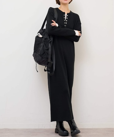 【MULTI FUNC+】ヘンリーネックニットワンピース