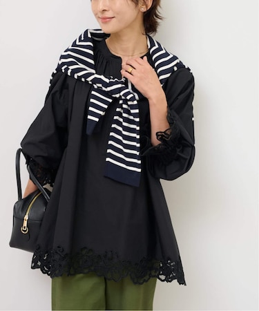 エンブロイダリーブラウス