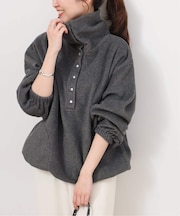 ソフトフリースオーバーサイズプルオーバー