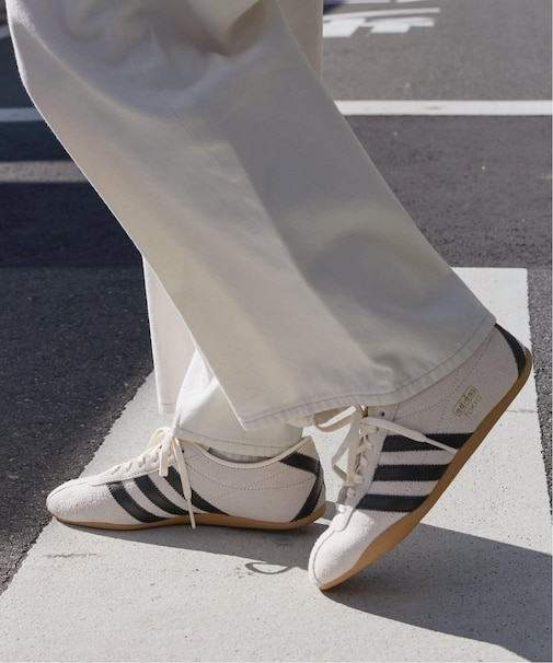 ［26SS新作］【adidas originals】TOKYO W：スニーカー