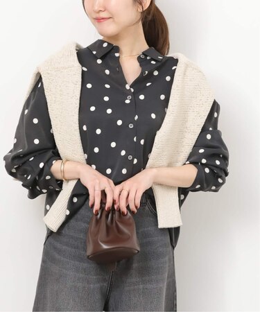 ランダムドットシャツ