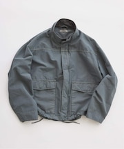 フェード マウンテン スタンドカラー ブルゾン