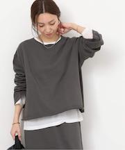 クロップドスウェット