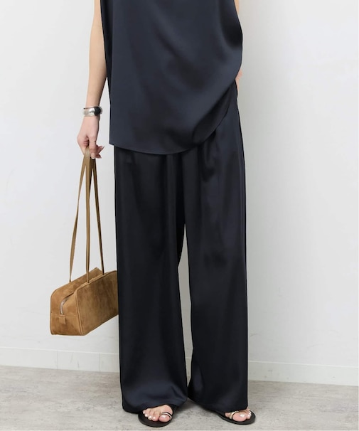 サテンイージーパンツ