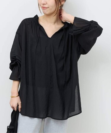 メランジフリルブラウス