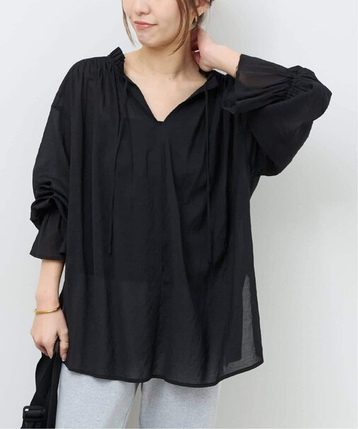 メランジフリルブラウス