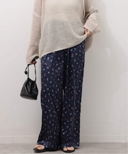 小花プリントパンツ