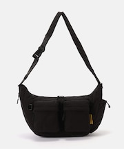 【KiU/キウ】 PADDED W-POCKET SHOULDER BAG