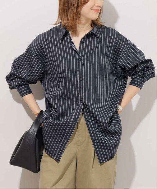 ニュアンスカラーストライプシャツ