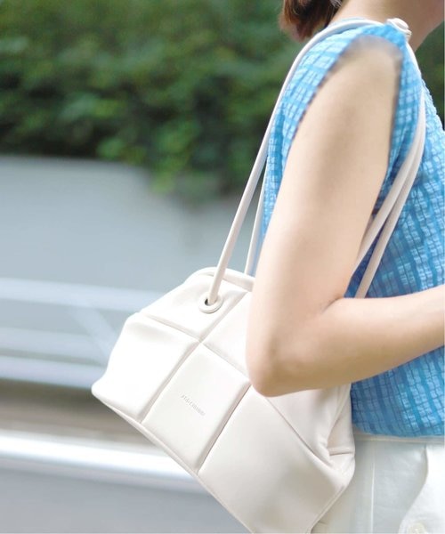 タイムセール！人気ADDCULUMN PUFF-CLASP/口金バック　ホワイト ADD CULUMN ハンドバッグ CULUMN(アドカラム) PUFF-CLASP/口金