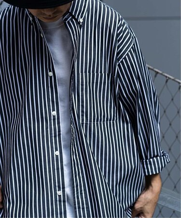 【ESSENTIAL / エッセンシャル】ストライプ B.Dシャツ