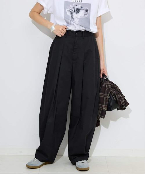 【関税込み】Collina Strada ベージュ Catchfly トラウザーズ Collina Stradaのベージュ Catchfly トラウザーズがセール中