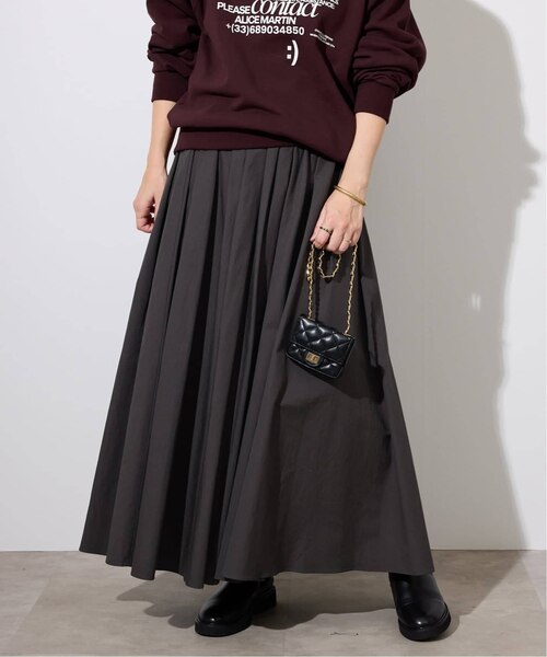 ランダムタックボリュームスカート｜フォーワンセブン