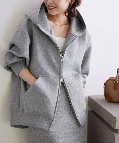 《WEB限定カラー有り》ボリュームジップアップフーディー