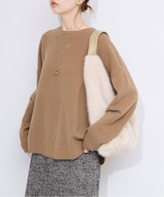 ラムウールプルオーバー