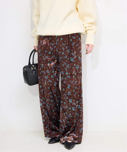 ベロアストレートイージーパンツ