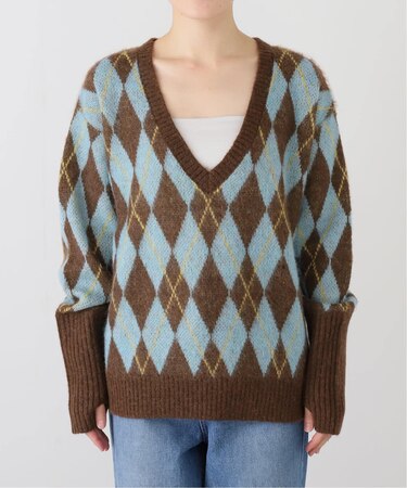 モヘヤMIXアーガイルVネネックニット