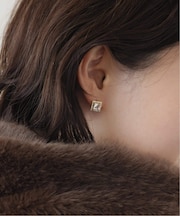 《WEB・一部店舗限定》ODUL/オジュール SLOBE別注 スクエアカットピアス