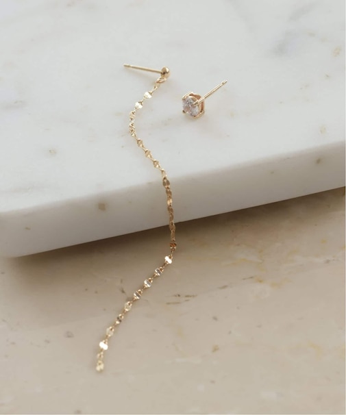 SLOBE アシンメトリーピアス K10