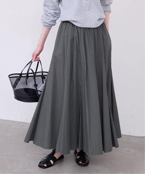 切り替えボリュームスカート