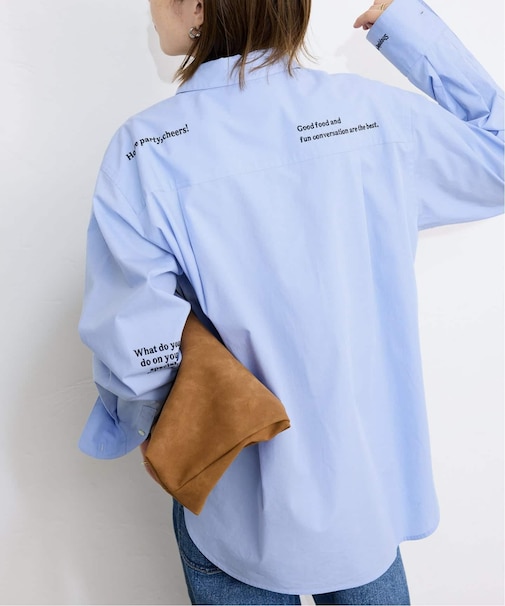 ホリデー刺繍シャツ