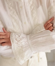 コットンレースフリルブラウス