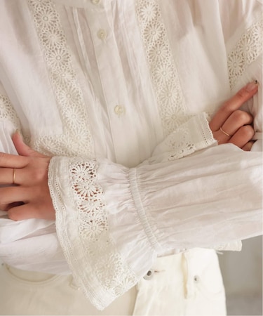 コットンレースフリルブラウス