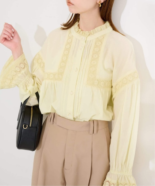 コットンレースフリルブラウス