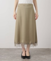 サテンレーススカート